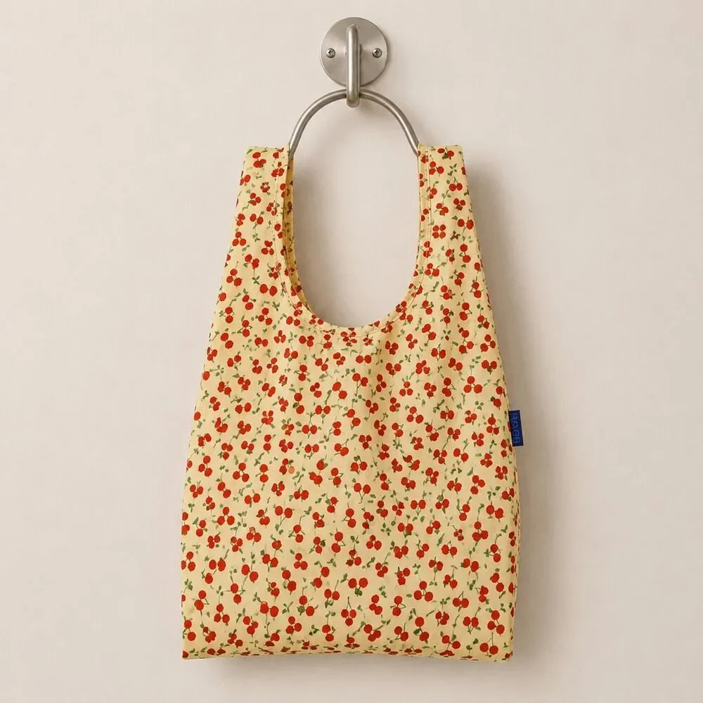 BAGGU Cherry Land Standard Reusable Tote Bag NWT Nylon Foldable Shopper Travel